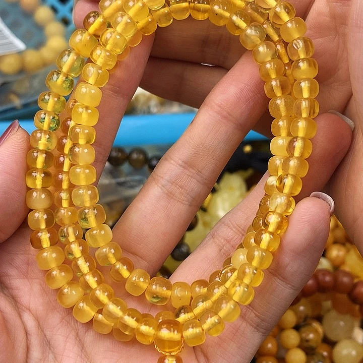 未镶嵌琥珀珠宝奇石