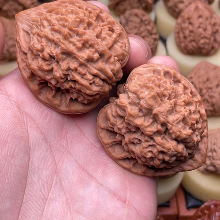 ****8把件文玩核桃48麒麟纹官帽