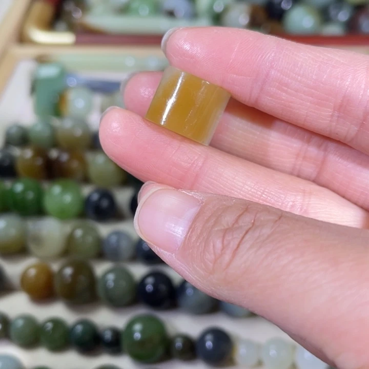 和田玉（糖玉）未镶嵌珠宝半成品