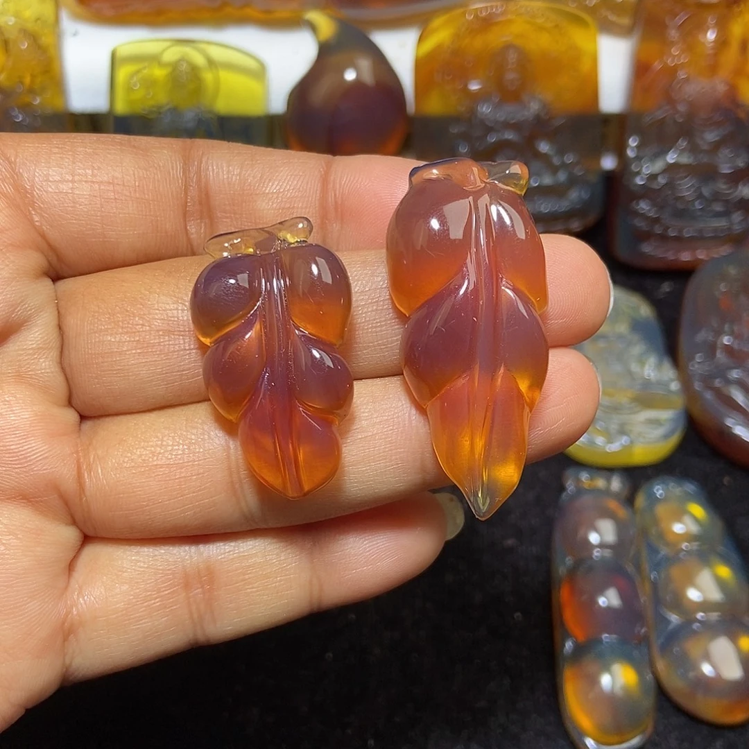 琥珀未镶嵌颈饰缅甸天然琥珀吊坠