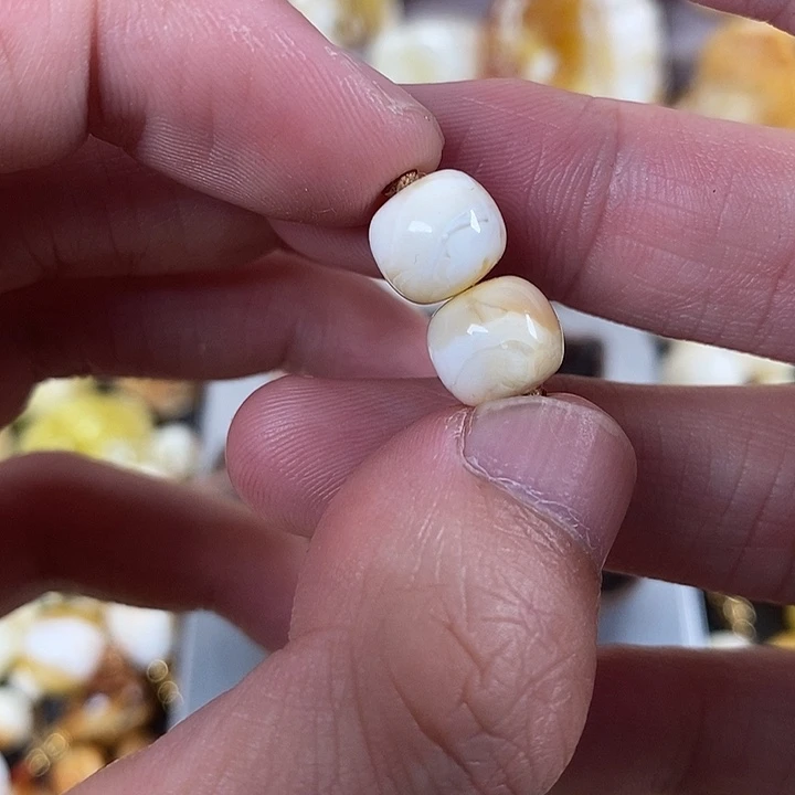 琥珀未镶嵌裸石我