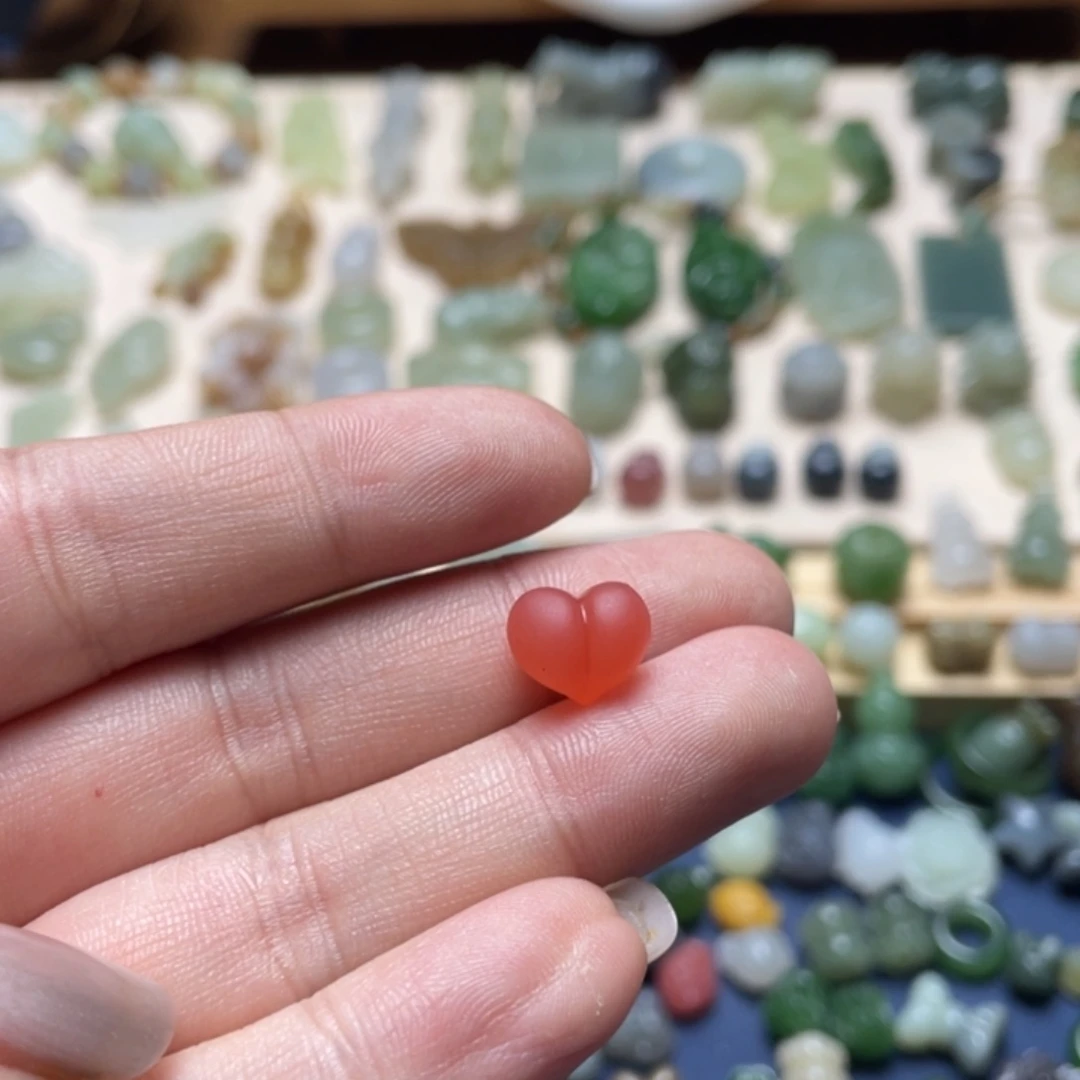 《***子和田玉未镶嵌吊坠(不含链)