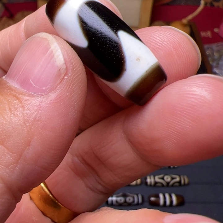 未镶嵌颈饰玛瑙/玉髓