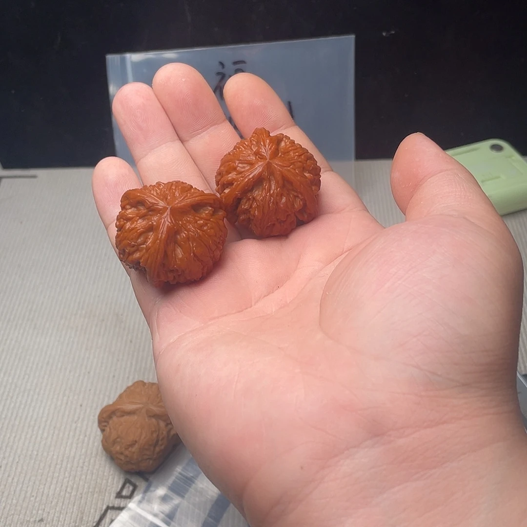 核桃种植基地面积已