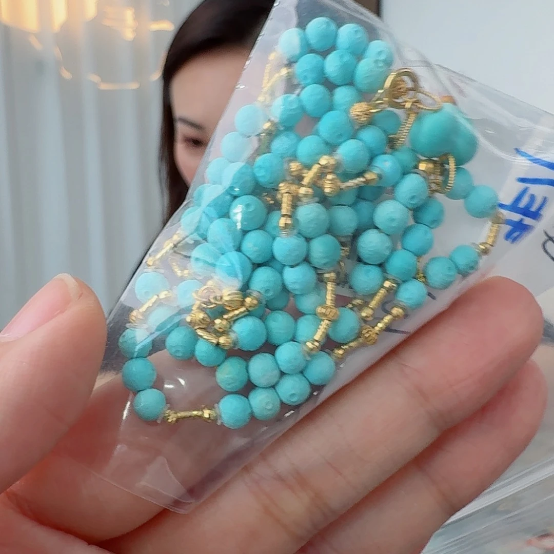 篓***儿绿松石18K金镶嵌珠宝奇石