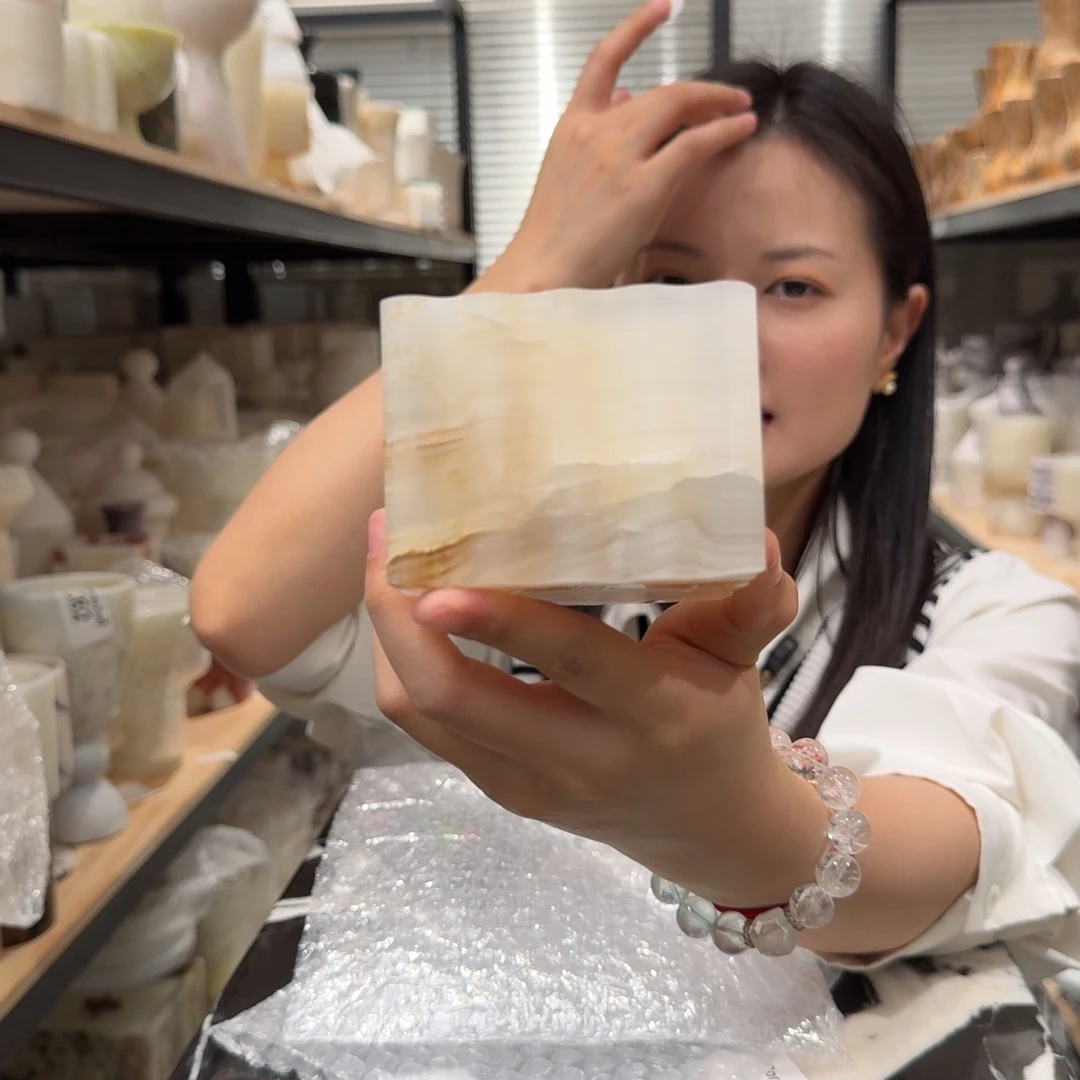 大理石X89两。 磕