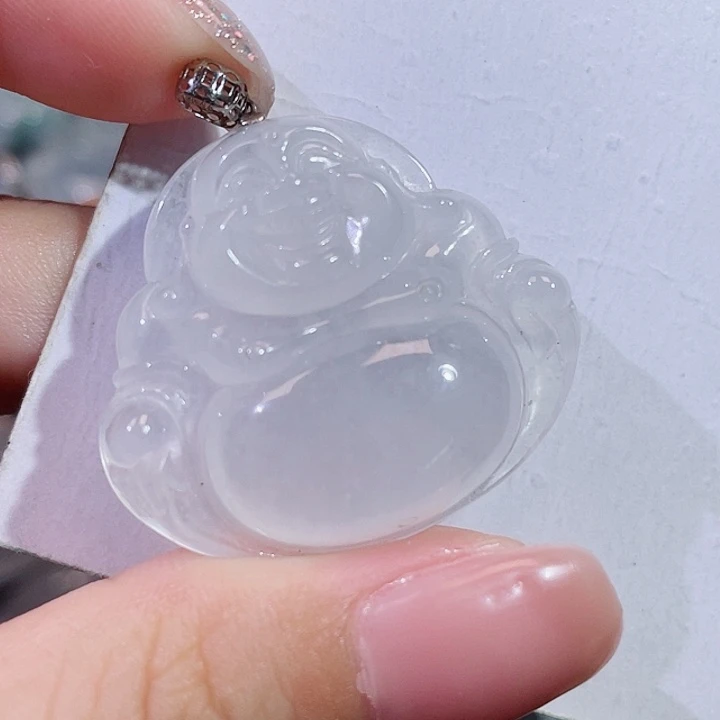 翡翠18K金镶嵌颈饰佛公