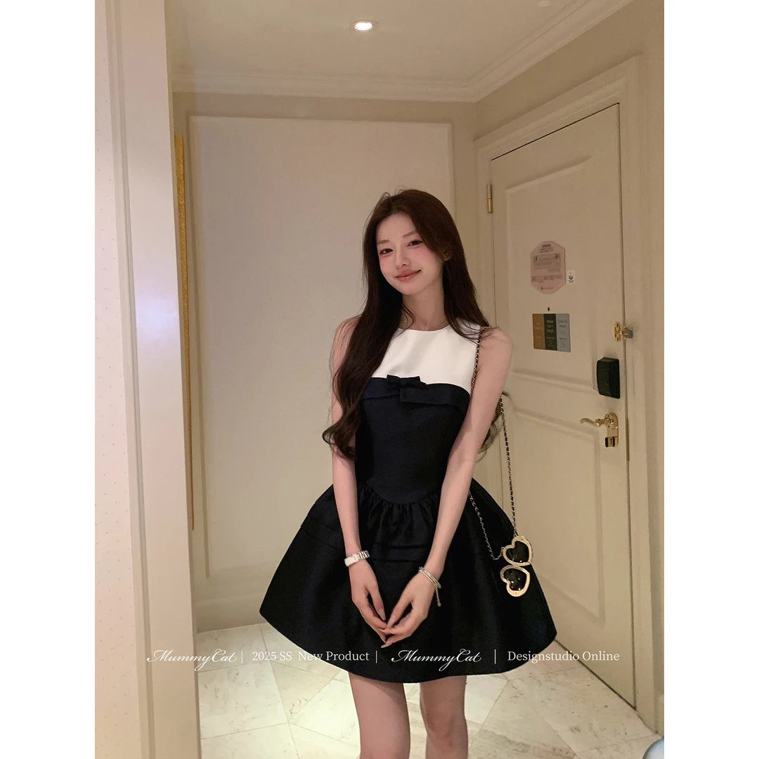 Mummy Cat下蛋喵 【黑白博物馆】仿丝毛赫本风拼接小礼服连衣裙