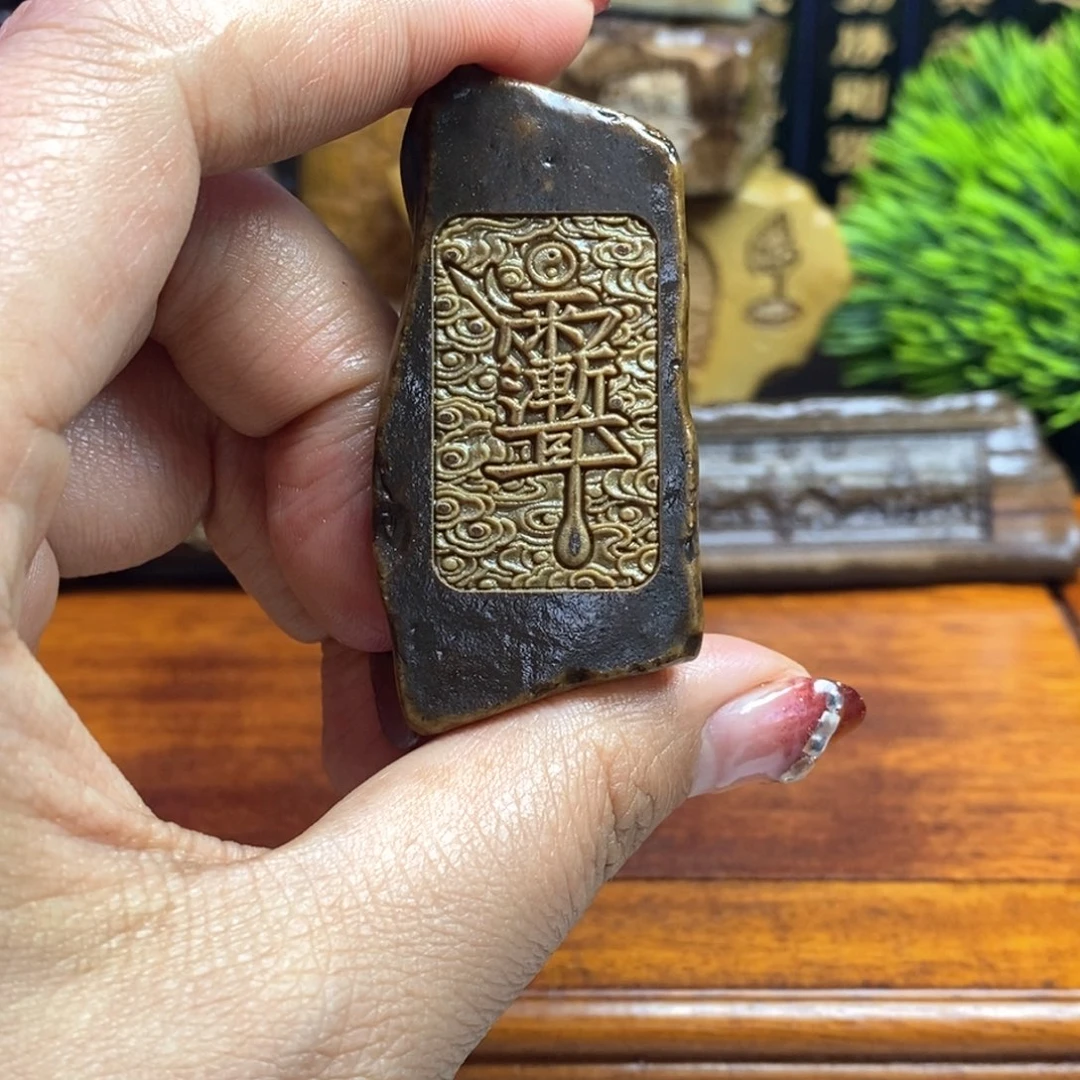 戈壁石2786324896655556