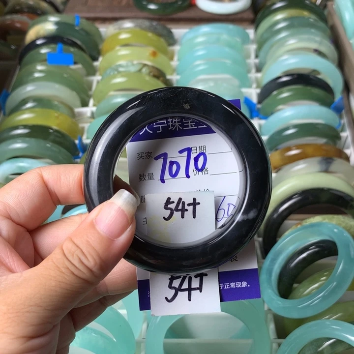 未镶嵌蛇纹石玉手镯7070