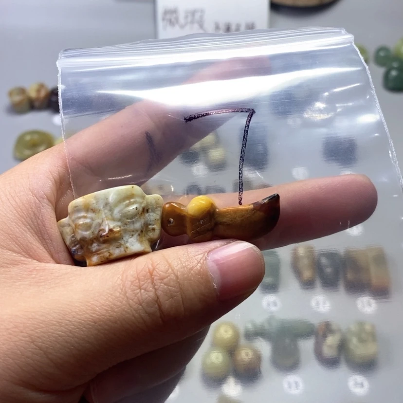 【闪购商品】未镶嵌岫玉吊坠(不含链)呆*