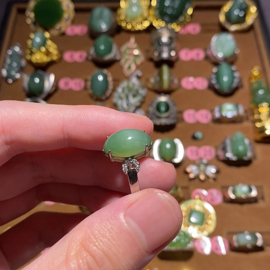 和田玉（碧玉）未镶嵌戒指