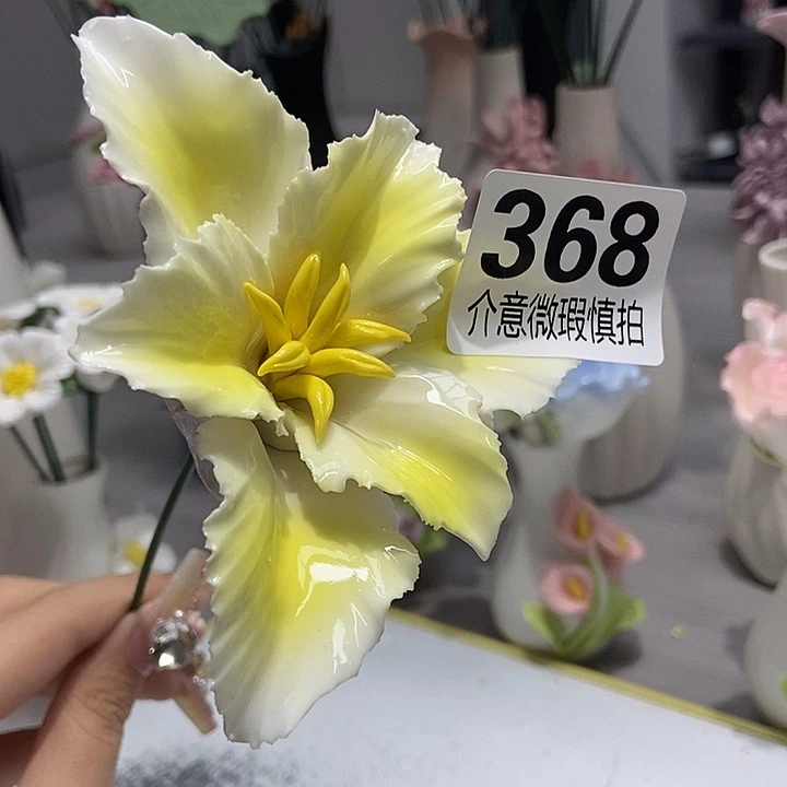 陶瓷纯手工捏花设计