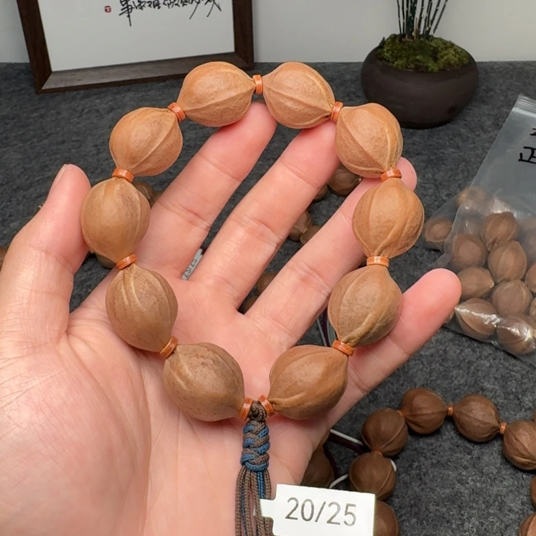 ****手串/手链橄榄核20/25鲨鱼背