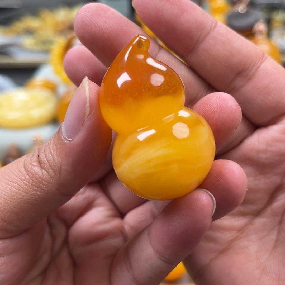 未镶嵌蜜蜡珠宝奇石