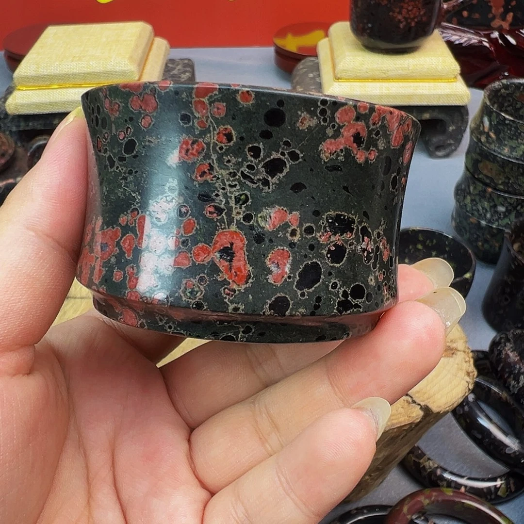 杨***士梅花玉竹节杯茶周边