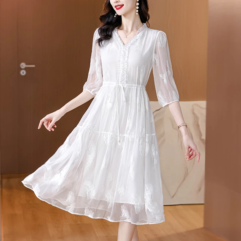 （白月光）蚕 丝 V领2025年亮片刺绣时尚显瘦高腰连衣裙