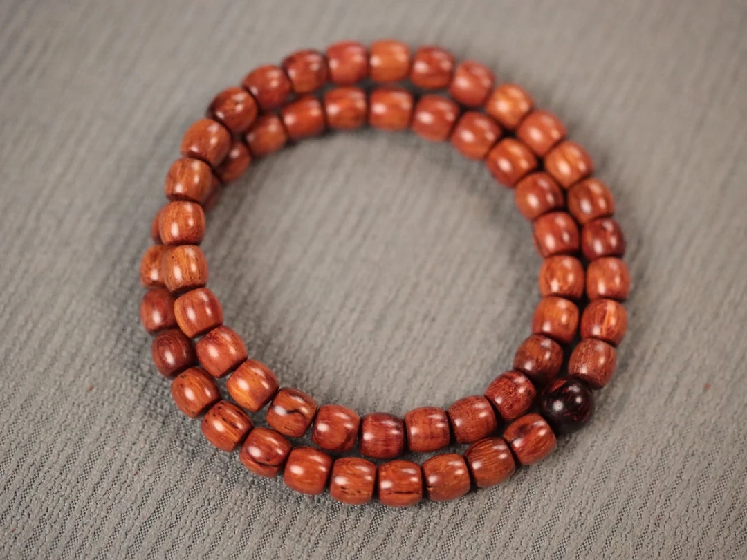 降真香 红降8x8mm直切55颗【锁骨链】