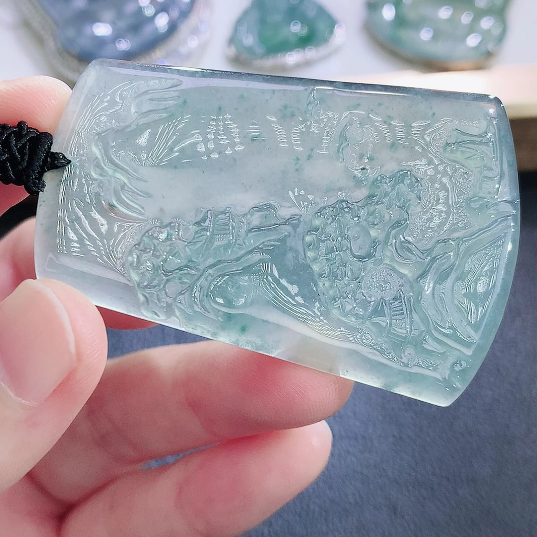 翡翠未镶嵌颈饰翡翠