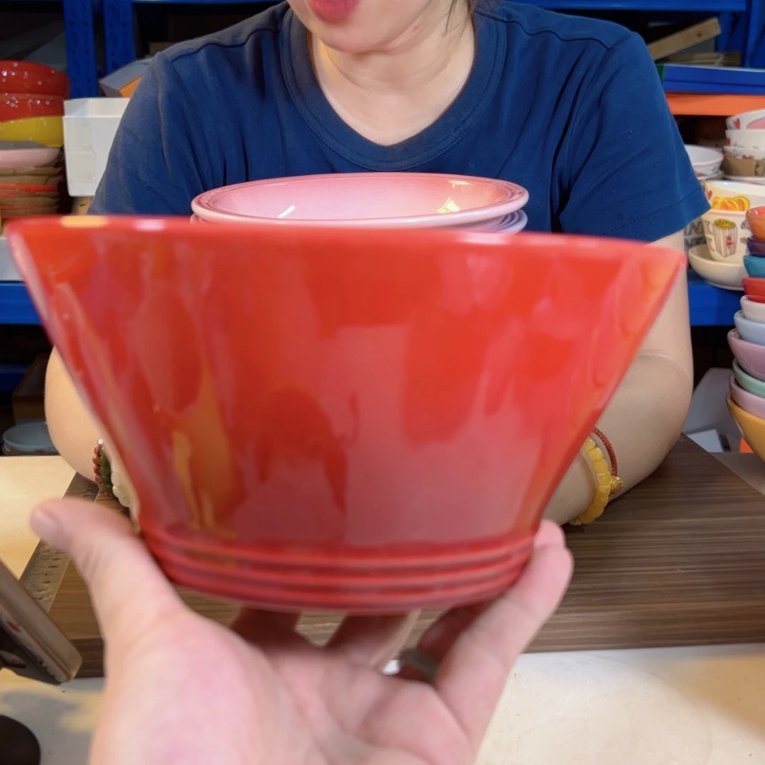 陶瓷红色斗笠面碗