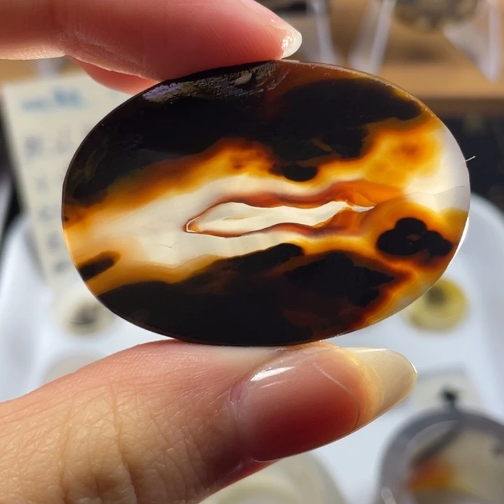 玛瑙/玉髓未镶嵌牌子