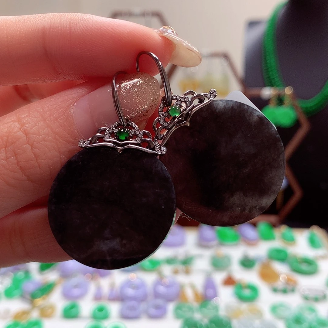 翡翠耳饰18K金镶嵌天然翡翠