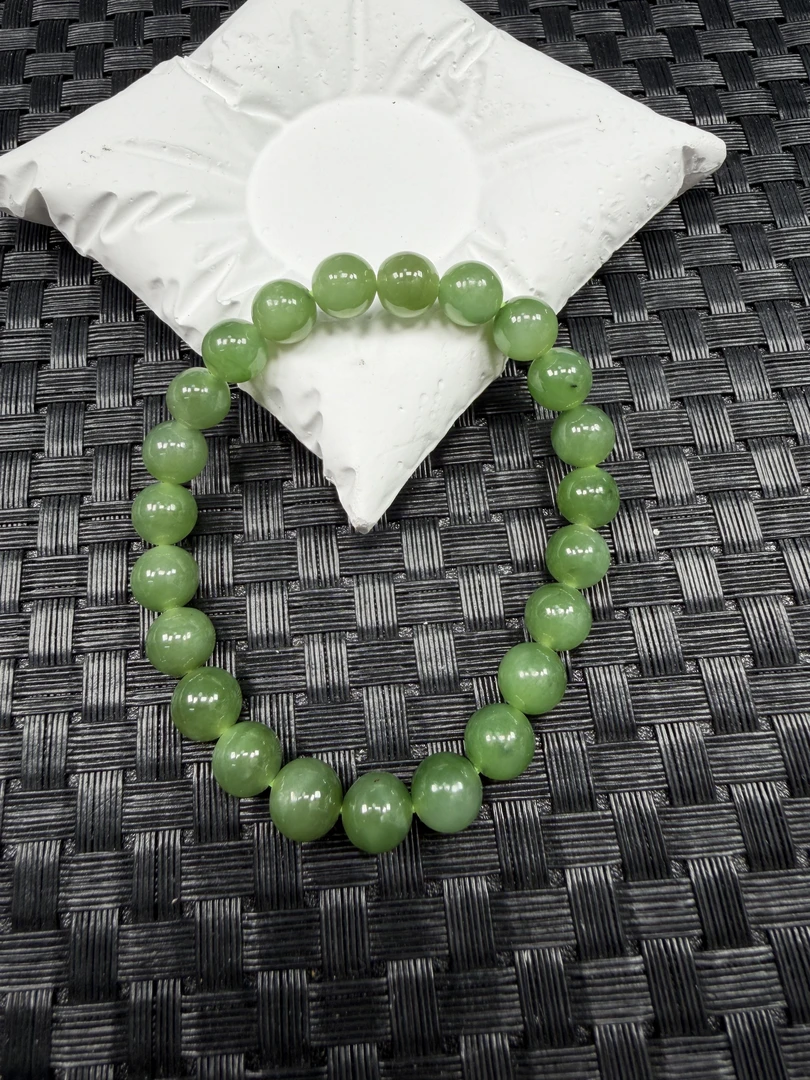 碧玉8mm果绿色单圈手串时尚百搭