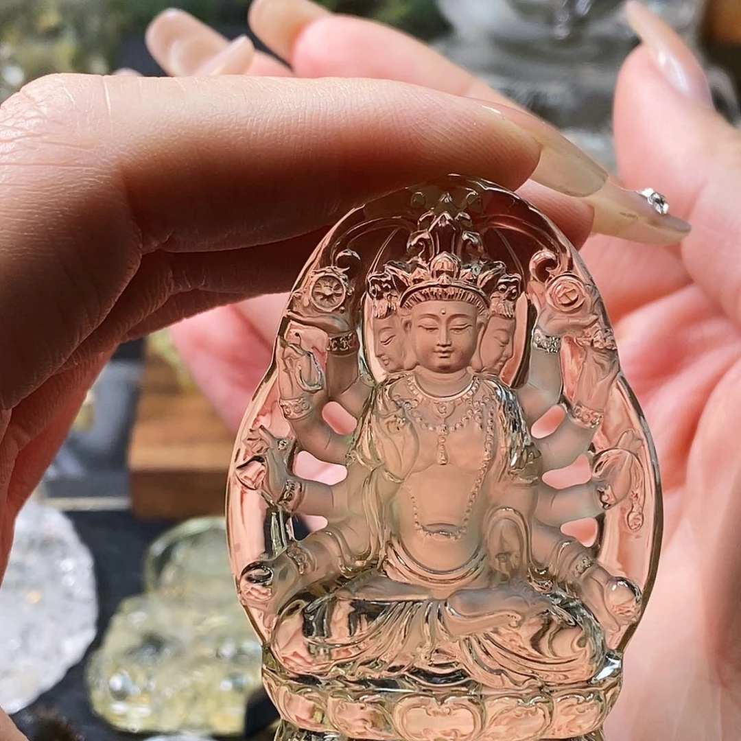 未镶嵌颈饰水晶桀**?吊墜