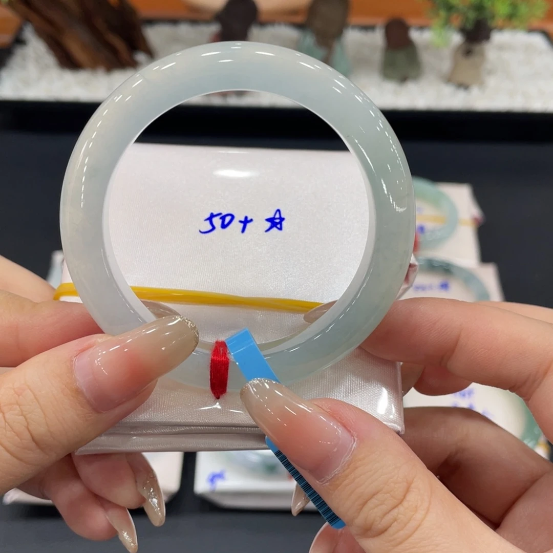 未镶嵌手镯翡翠缅甸天然翡翠手镯