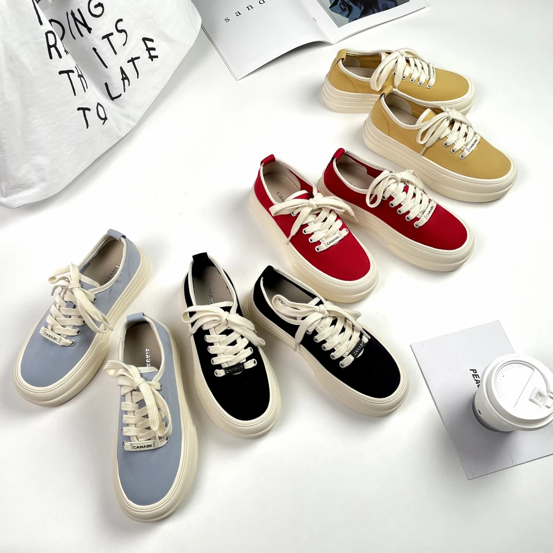 CC丨闻书识焉 早春简约百搭 5cm~学院风帆布鞋 ; ECX55075