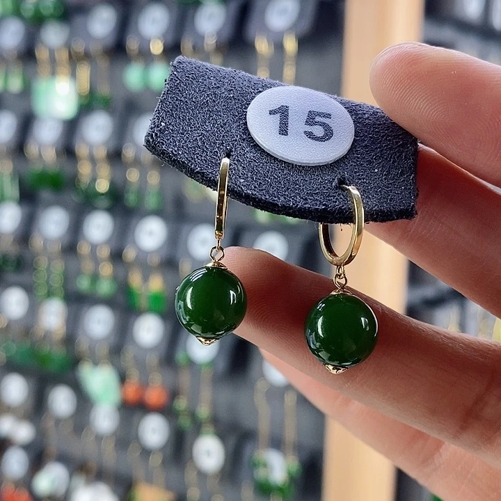 和田玉耳饰18K金镶嵌