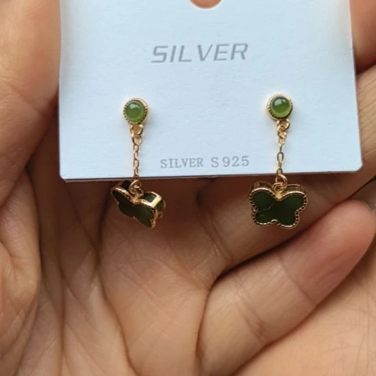 和田玉（碧玉）未镶嵌颈饰耳坠