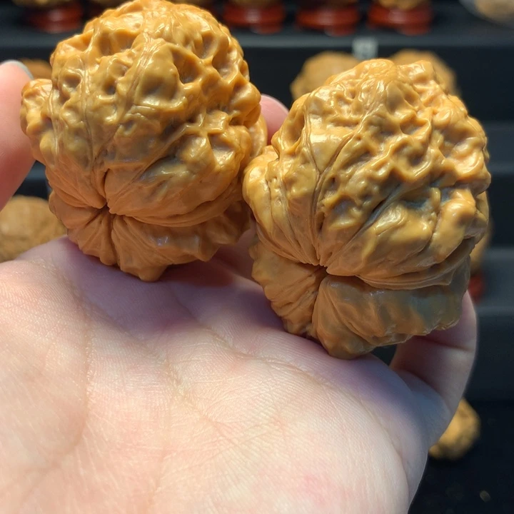 文玩核桃把件50鬼谷飞龙疙瘩包