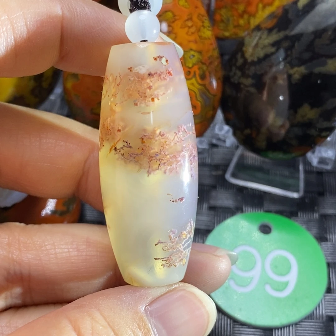 未镶嵌颈饰玛瑙/玉髓面**光