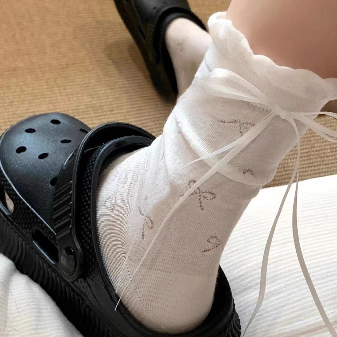 芭蕾风丝带蝴蝶结袜子女ins潮日系甜美秋天薄款可爱泡泡中筒袜yw