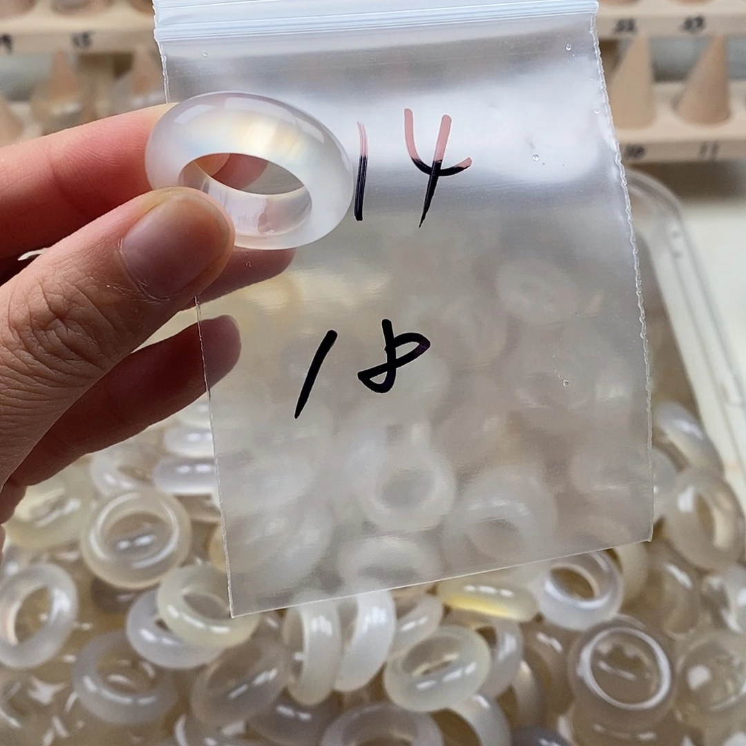 未镶嵌戒指玛瑙/玉髓