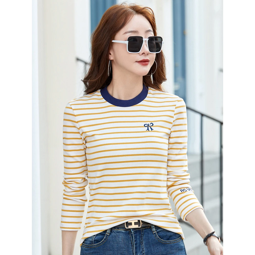 黄色条纹针织衫女新款蝴蝶刺绣上衣修身长袖打底衫撞色圆领T恤