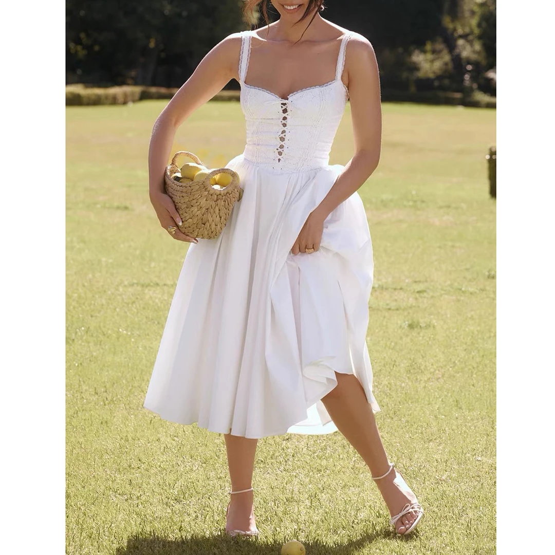 法式浪漫立体刺绣花边精致修身连衣裙