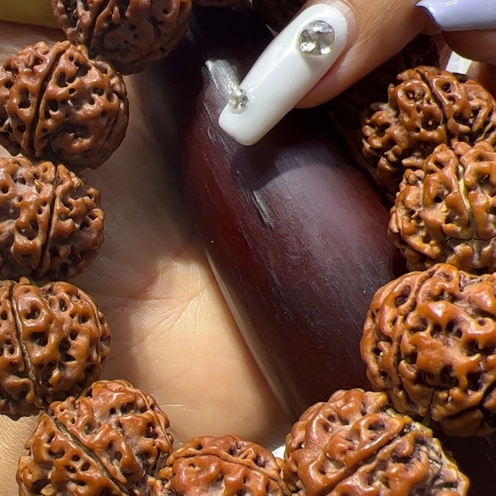 核桃手串/手链麝红摆件