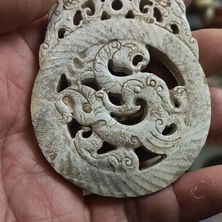 和田玉（糖玉）未镶嵌挂件