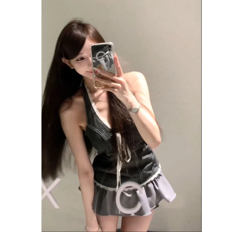 2025夏季新款百搭修身显瘦v领高级感小众上衣女配高腰包臀短裙