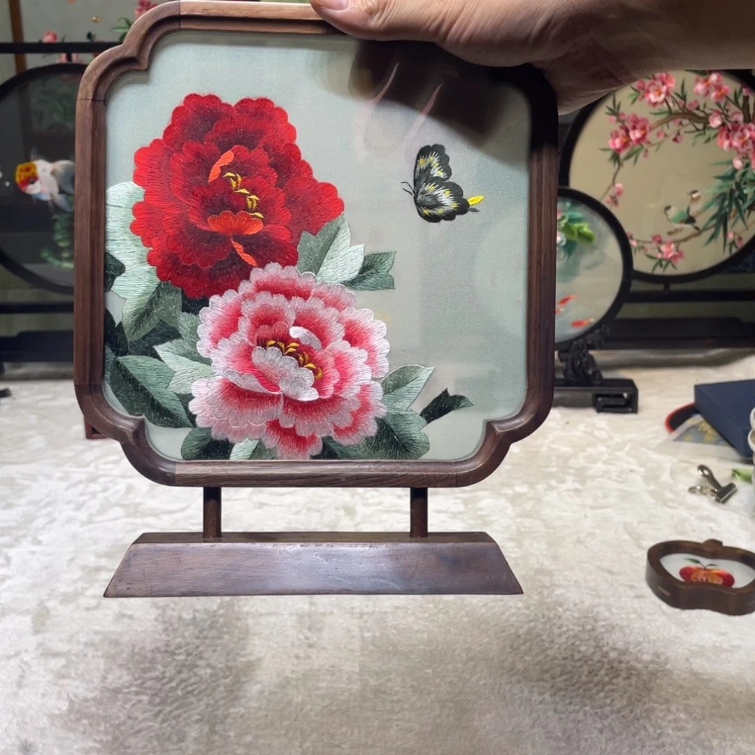 刺绣非遗传承摆件
