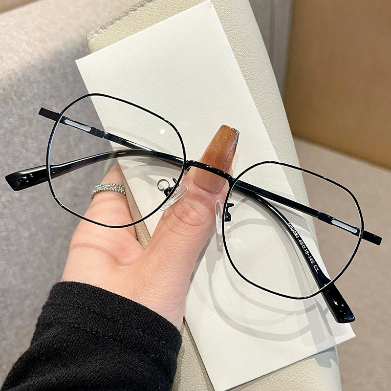 2025新款眼镜文艺清新金属女款眼镜架素颜显瘦小脸眼镜可配近视片