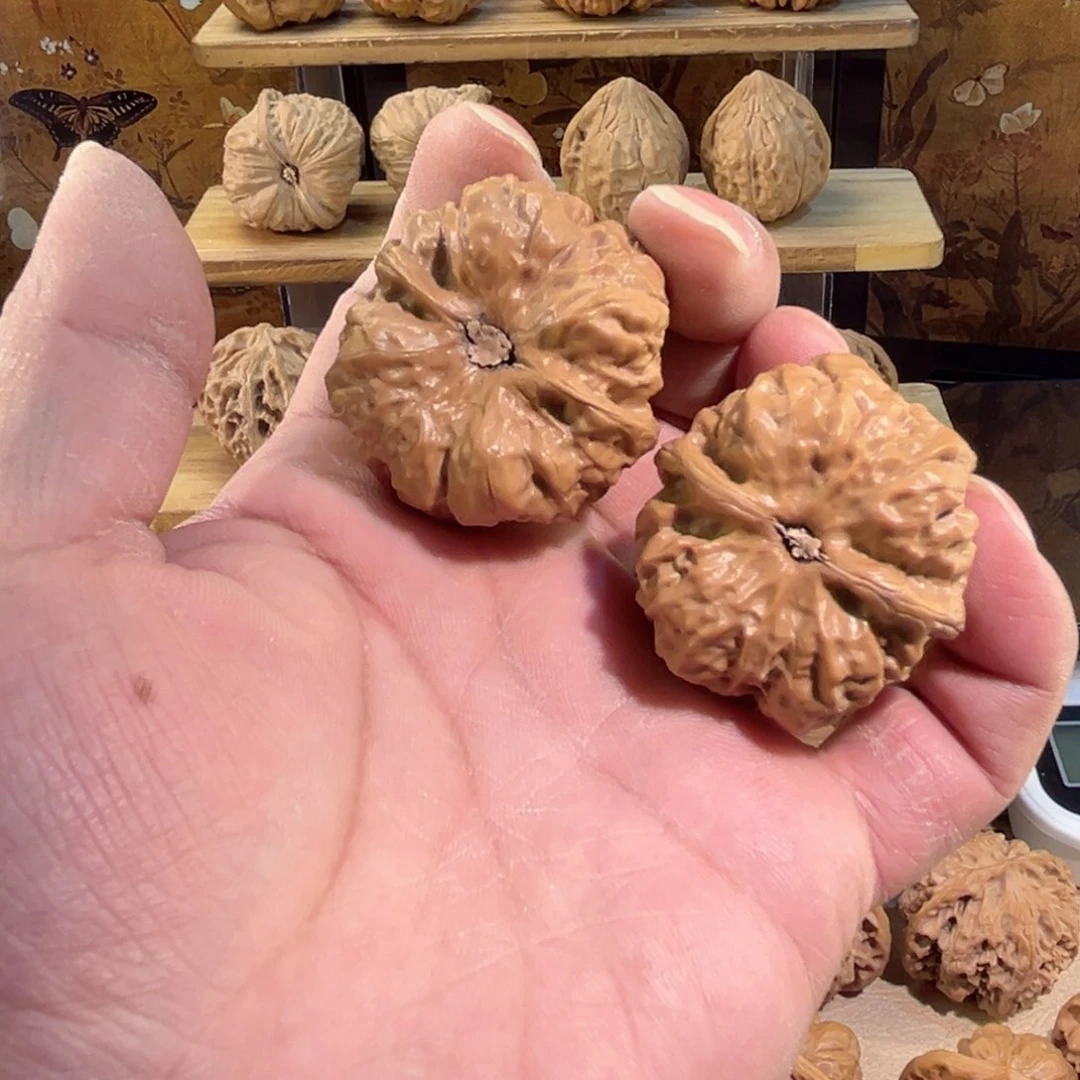 把件文玩核桃莽*