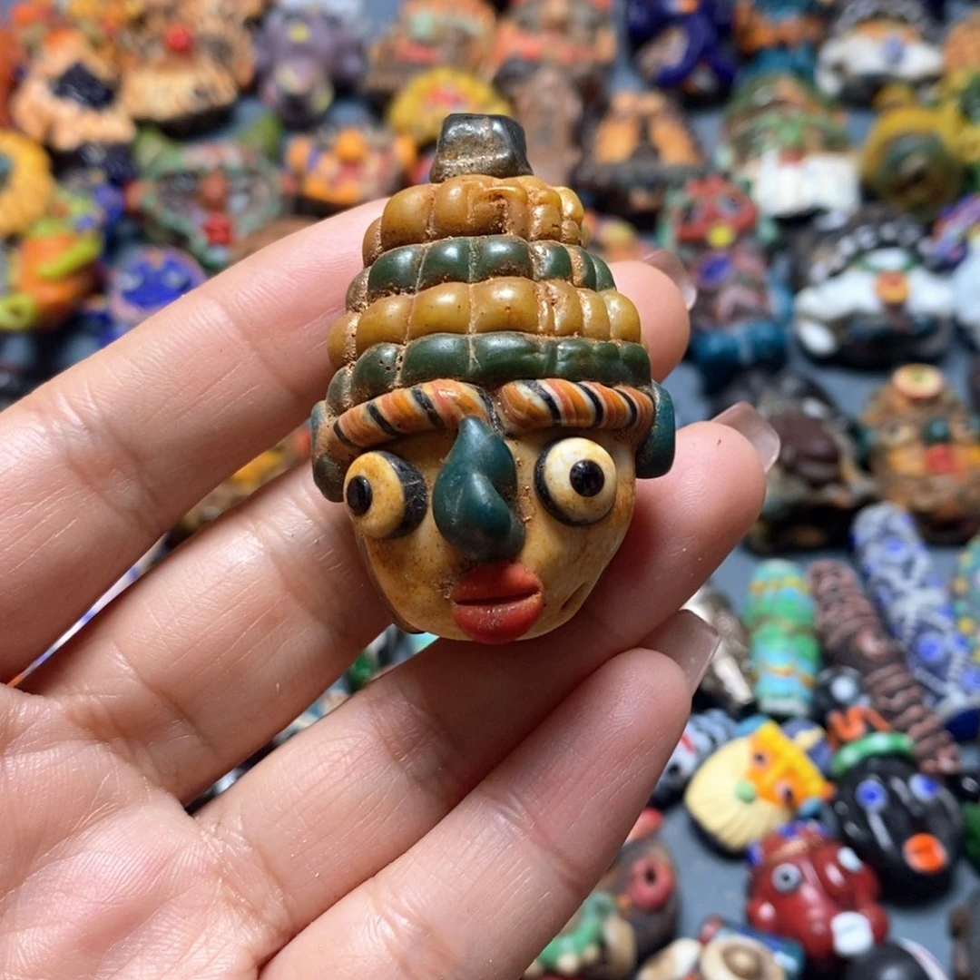 琉璃颈饰印度尼西亚老娃