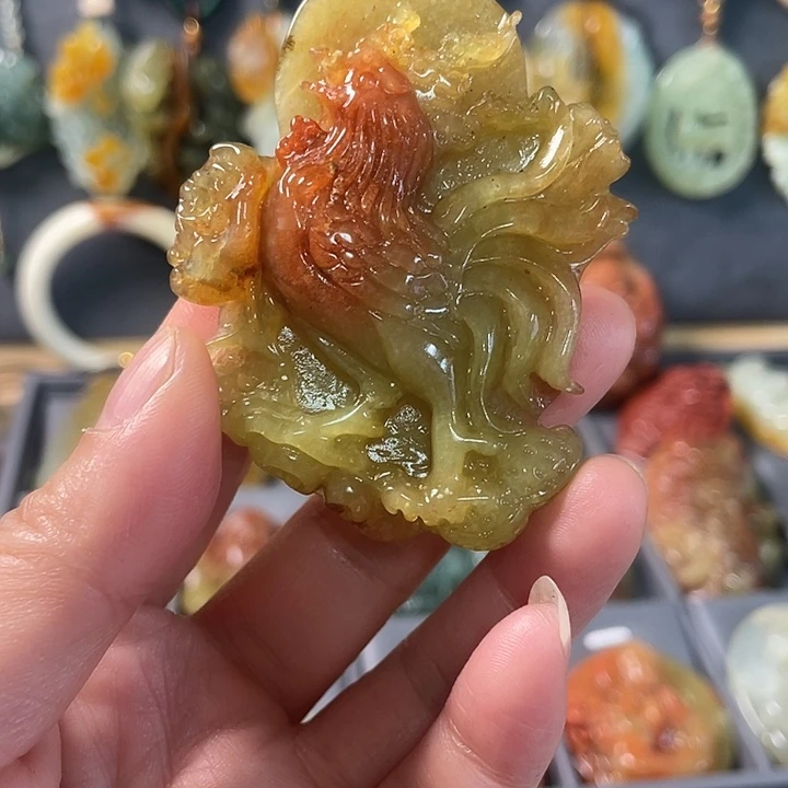 蛇纹石玉未镶嵌挂件