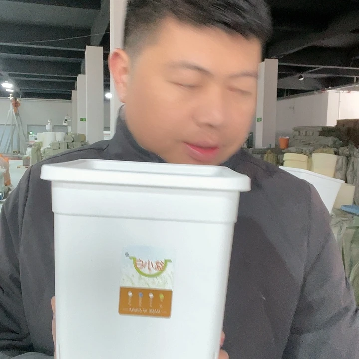 塑料方1号白5个无托