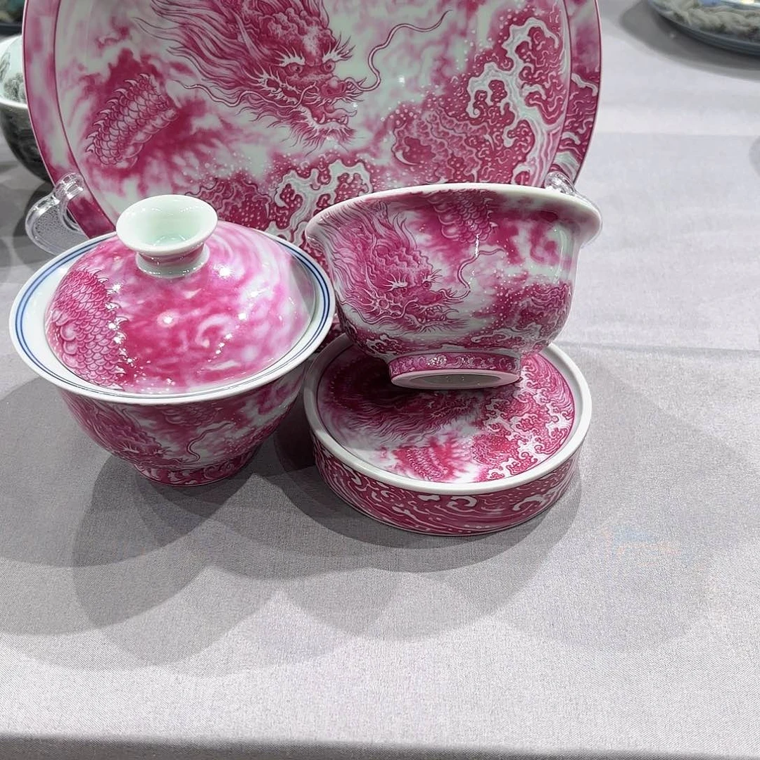 瓷片景德镇瓷器精品陈列