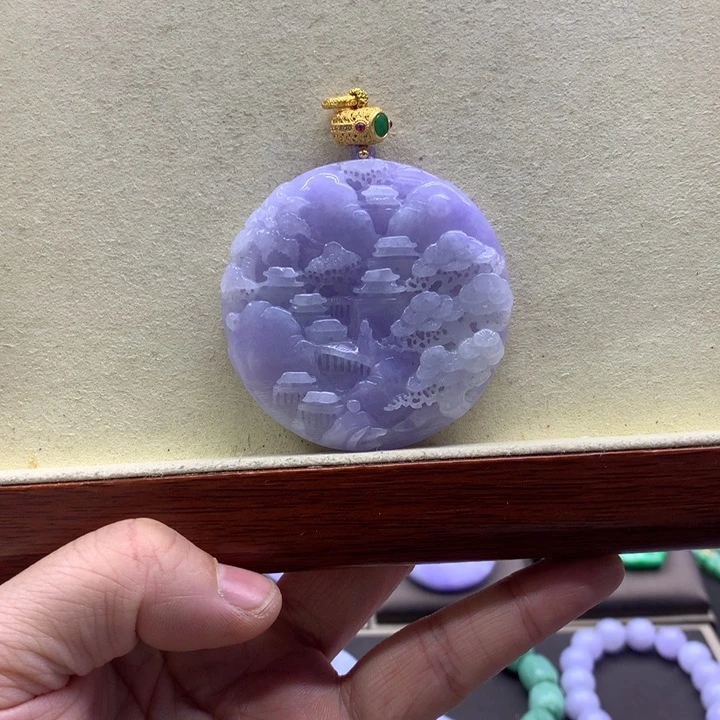 翡翠吊坠(不含链)未镶嵌