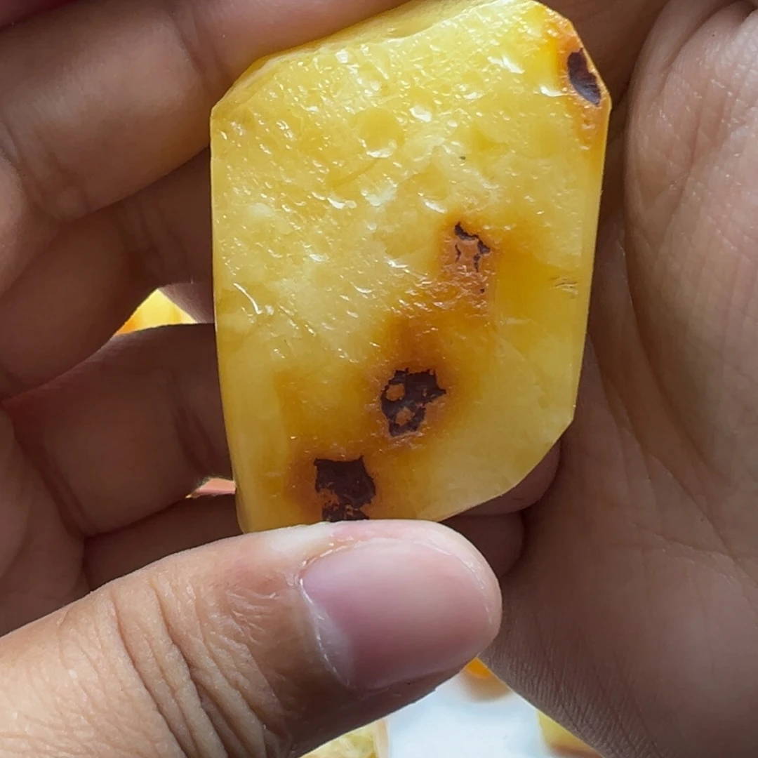 ****定制琥珀蜜蜡定制